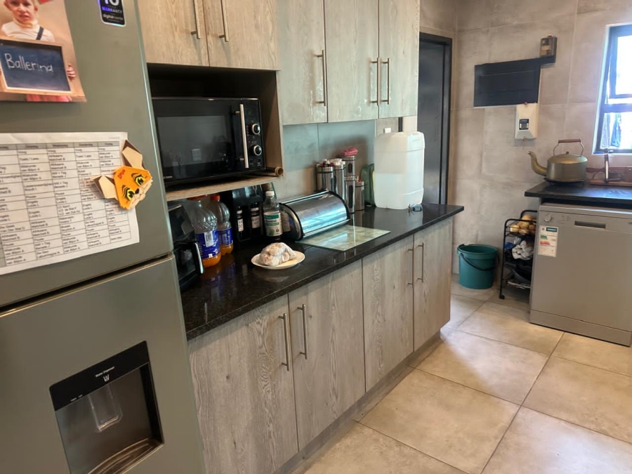 4 Bedroom Property for Sale in Rustenburg Central North West